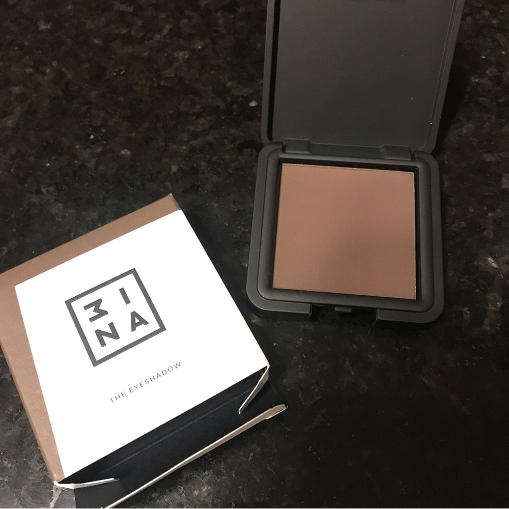 Brand New 3ina The Eyeshadow 109 (Brown)